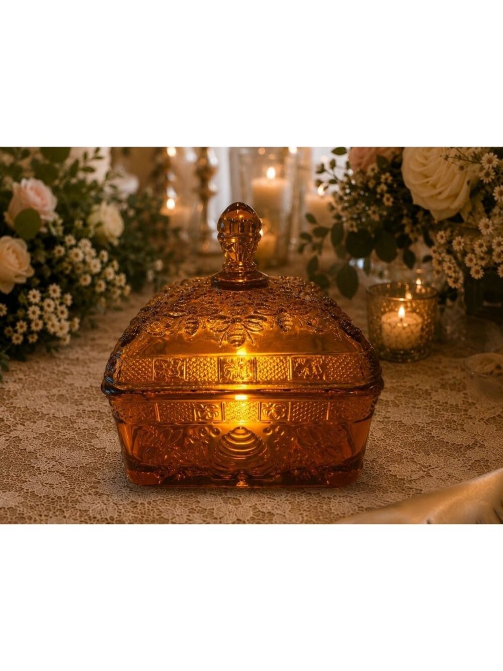 Vintage Tiara Amber Honey Bee Box by Indiana Glass | Golden Amber Covered Candy